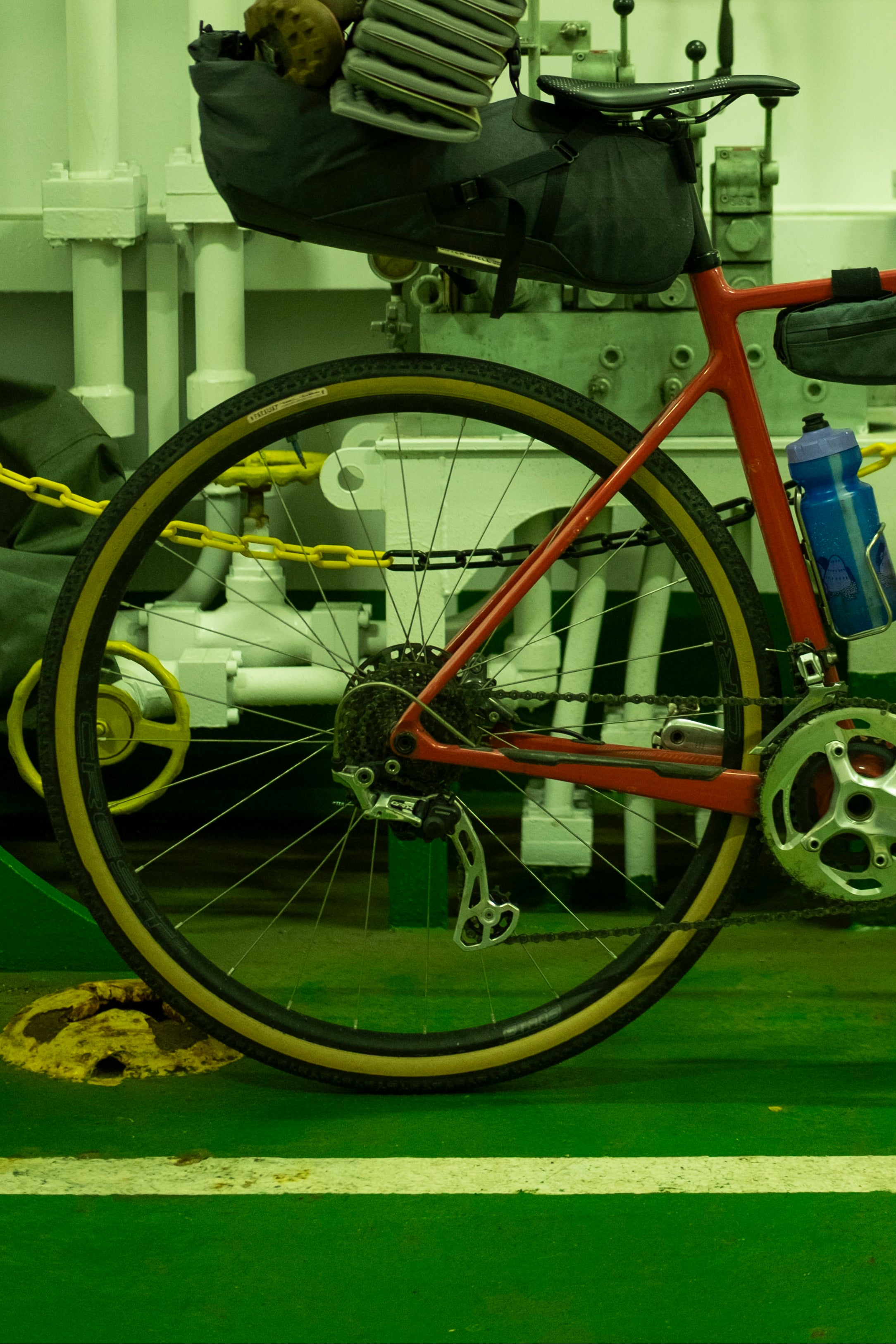 TOMII x SIMWORKS Faraway Tire