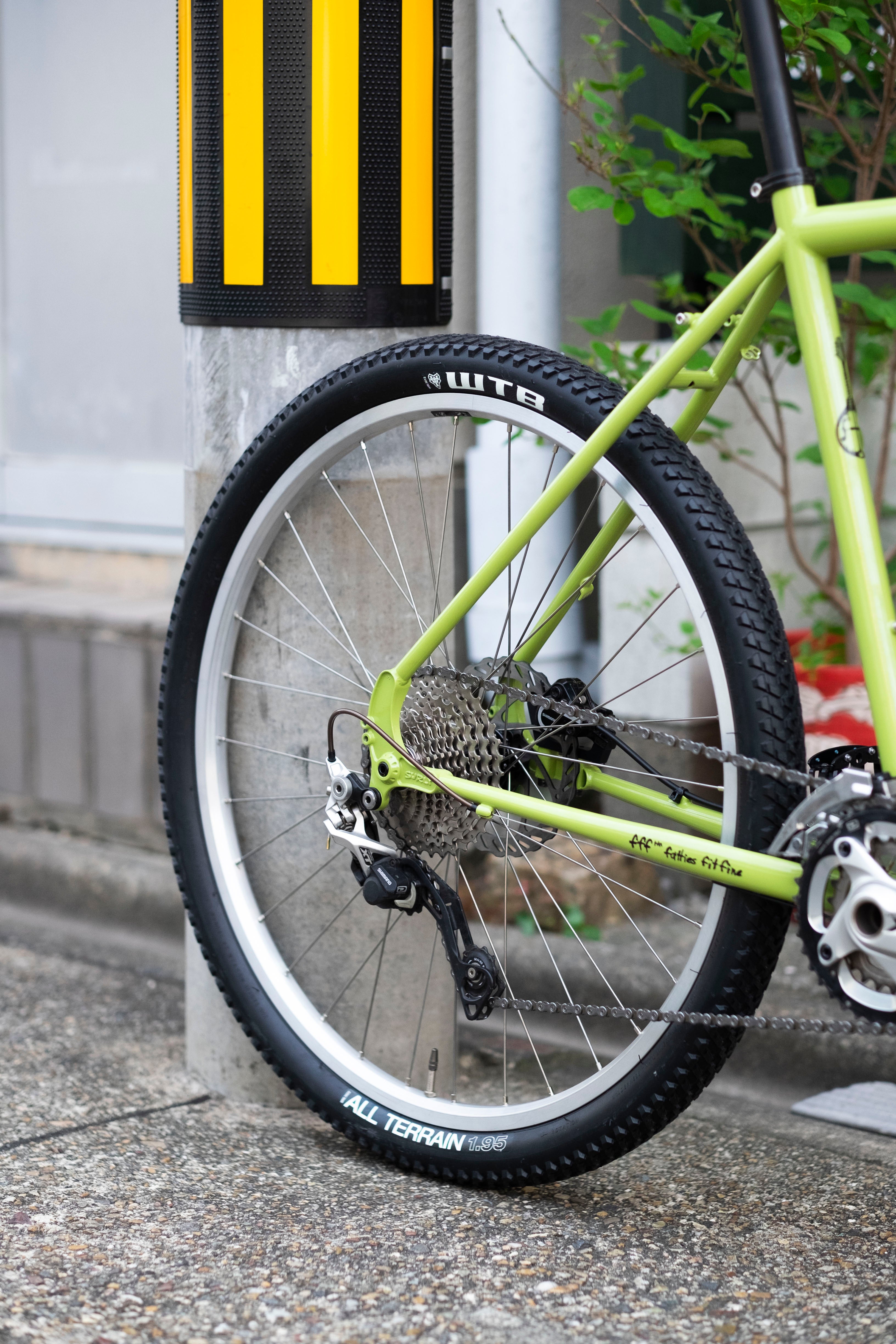 SURLY Disc Trucker Complete Bike