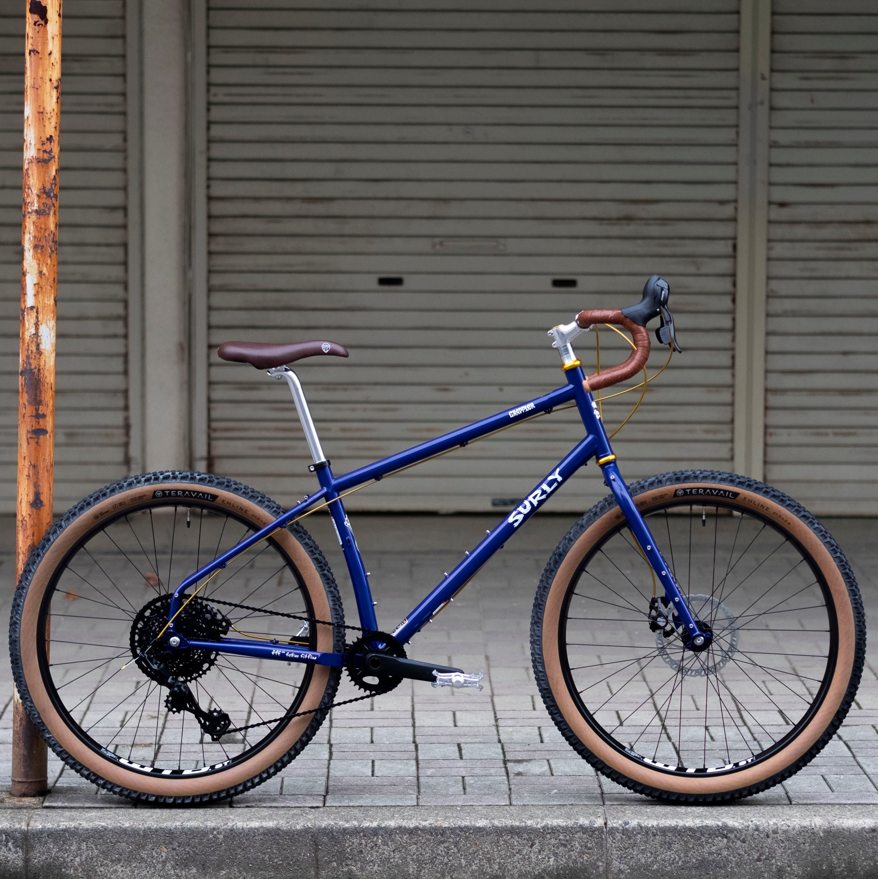 新品 Rapha 特別限定版 RCC スライド JP27.5cm ダークネイビー Tarmac SL7 Comp - Rival eTap AXS