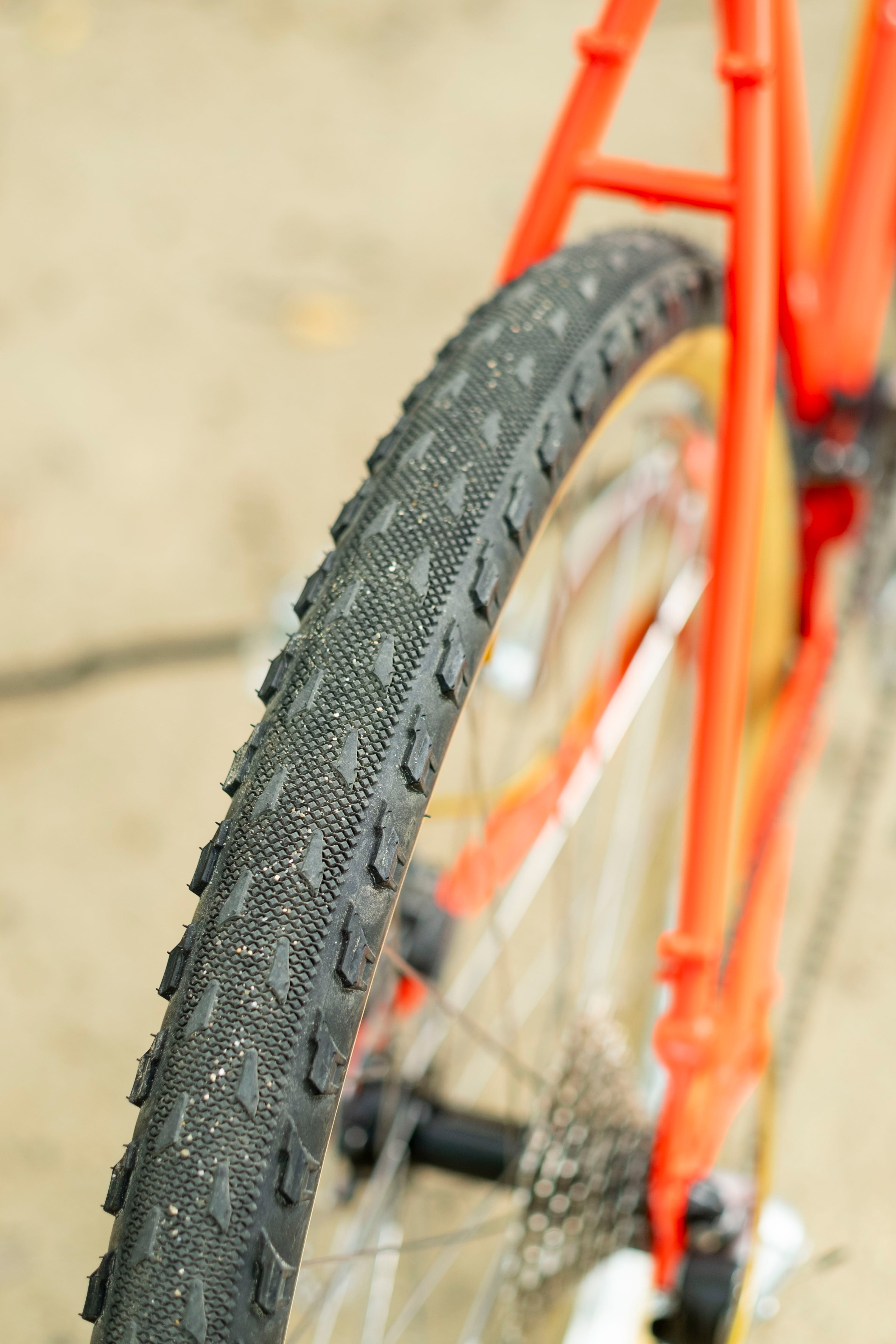 BASSI Hog's Back Culture Club 90's MTB Custom