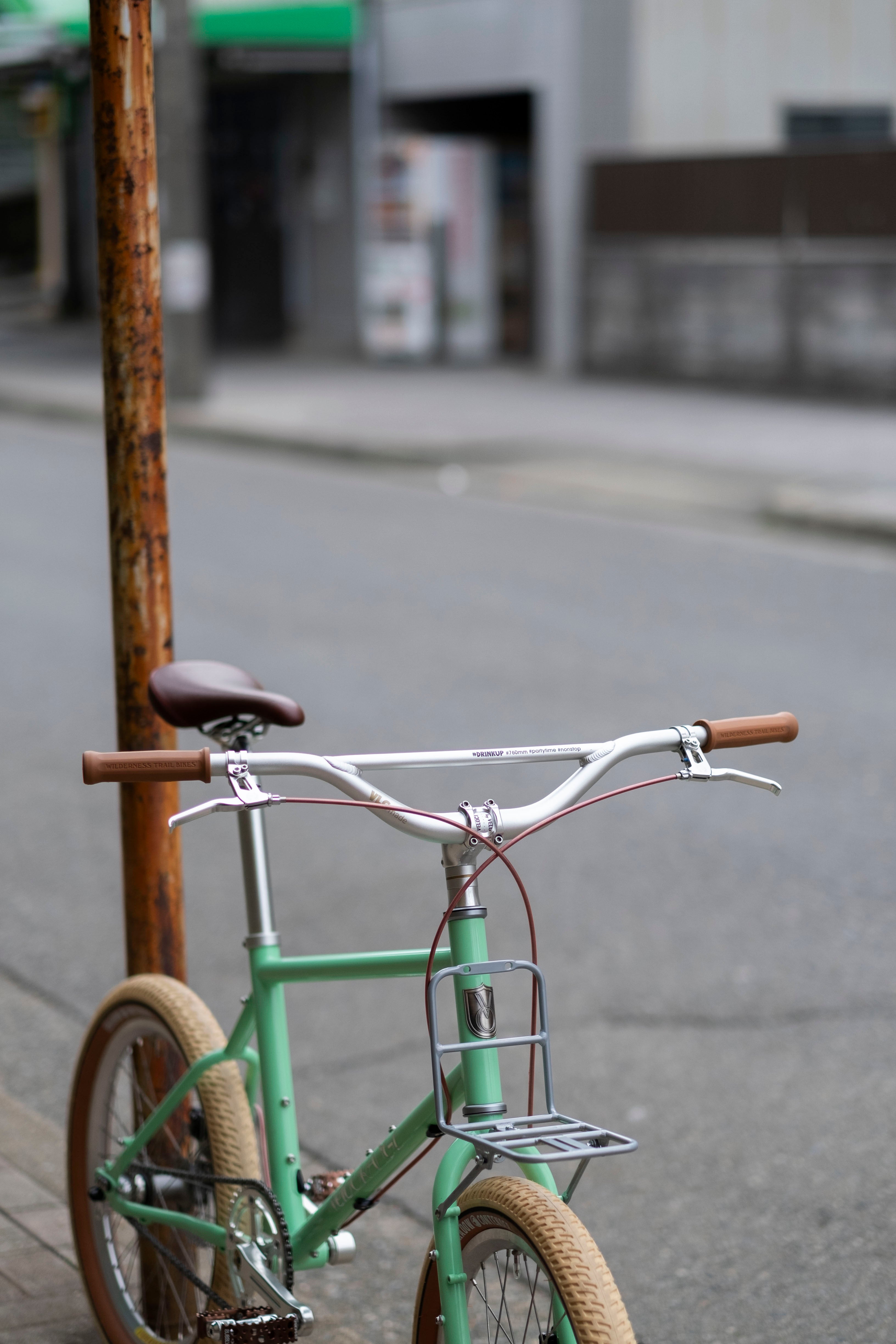 VELO ORANGE Neutrino Culture Club Custom