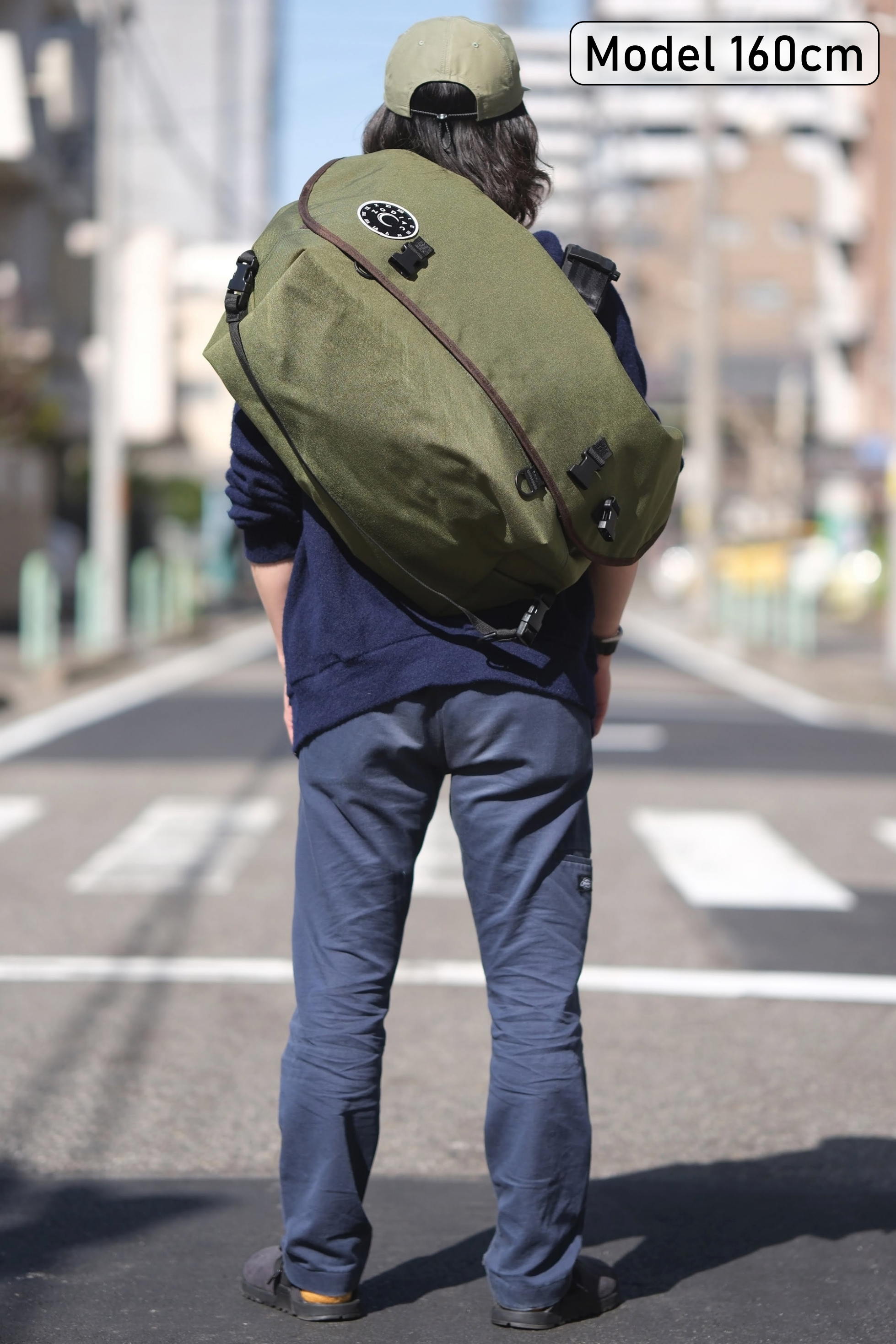 ZODIAC BAGGAGE Sling Messenger Bag / Large ZODIAC BAGGAGE Sling Messenger Bag / Large