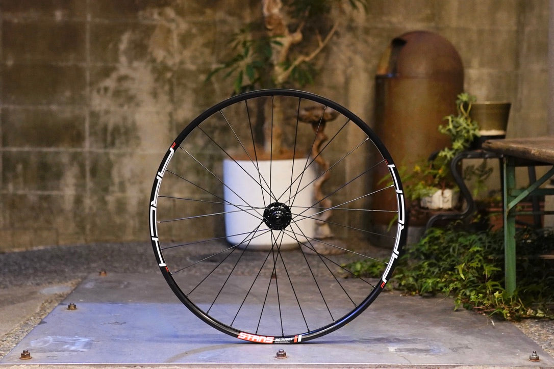 GORILLA SPUN Build Wheel [ ARCH MK3 x VELOCITY Race Disc]