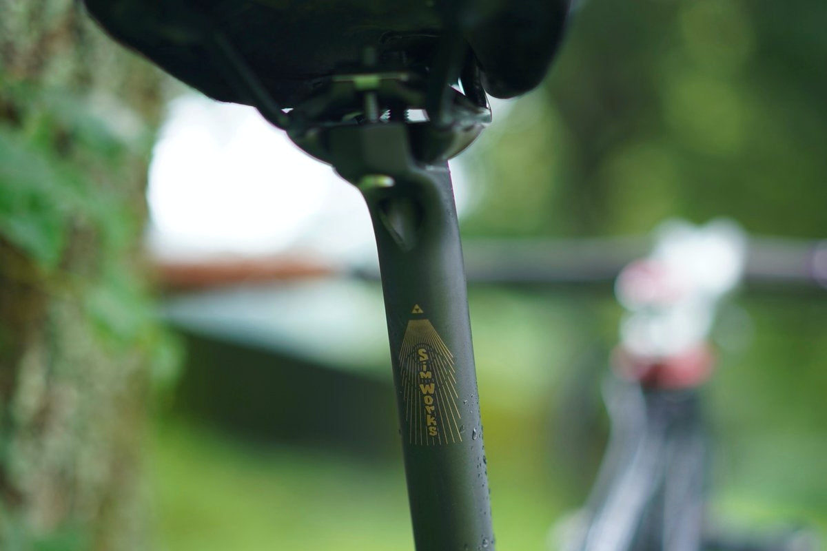 SIMWORKS Froggy Stealth Seat Post