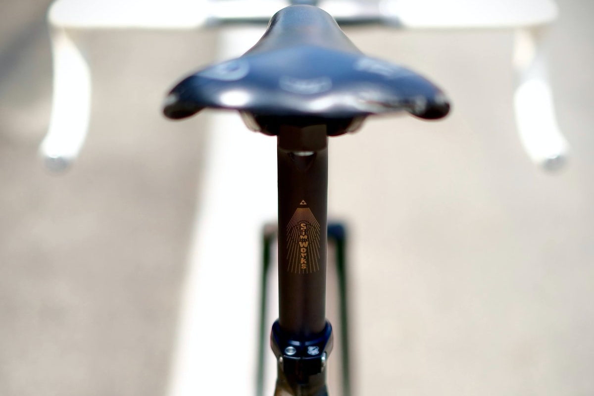 SIMWORKS by NITTO Froggy Stealth Seatpost